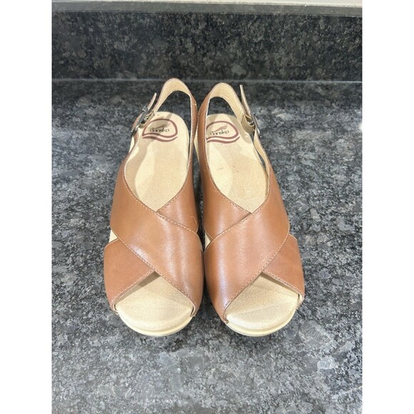 Dansko Shoes - Women’s Dansko Sloane Brown Sandals Size EU 37 Leather Platform Strappy  US 6.5